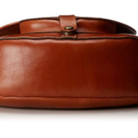 NWT Patricia Nash Barcellona Saddle Bag VEG TAN - Picture 4 of 8